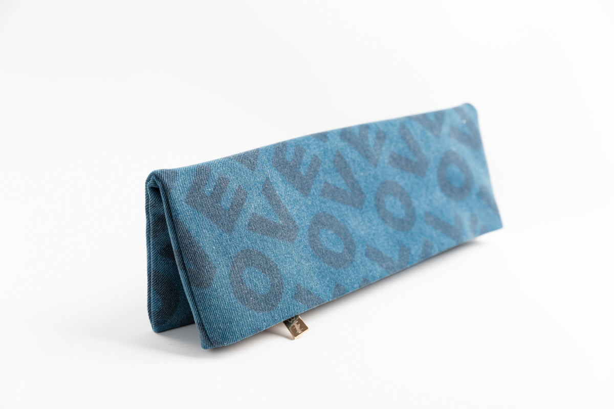 Love Clutch Denim - Blue